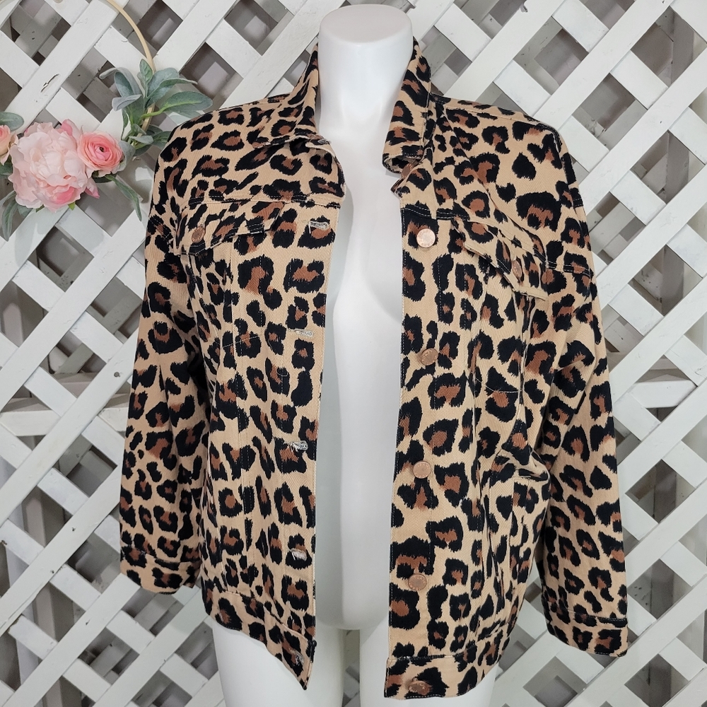 Toast Jeans Oversized Leopard Print Jean Jacket Size Medium